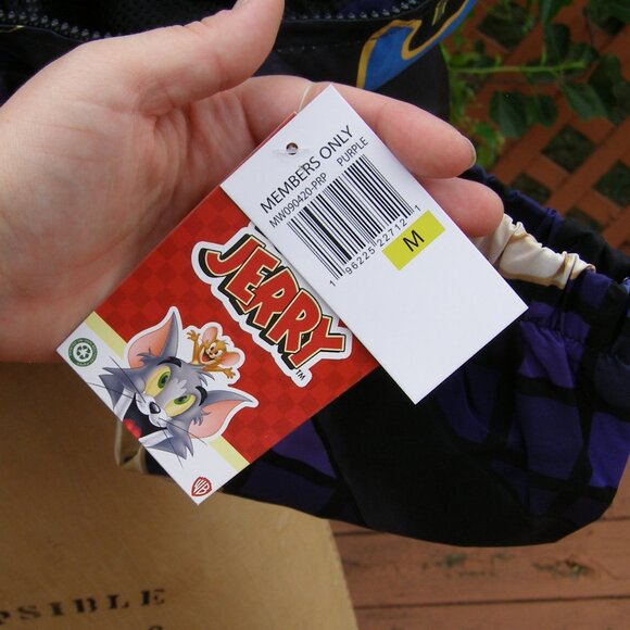 NWT size M MENS Tom and Jerry Windbreaker Jacket All Over Print - Picture 10 of 12